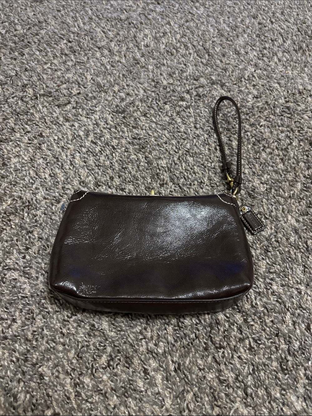 Coach brown patent wristlet Authentic Y2K small good condition chic minimalist